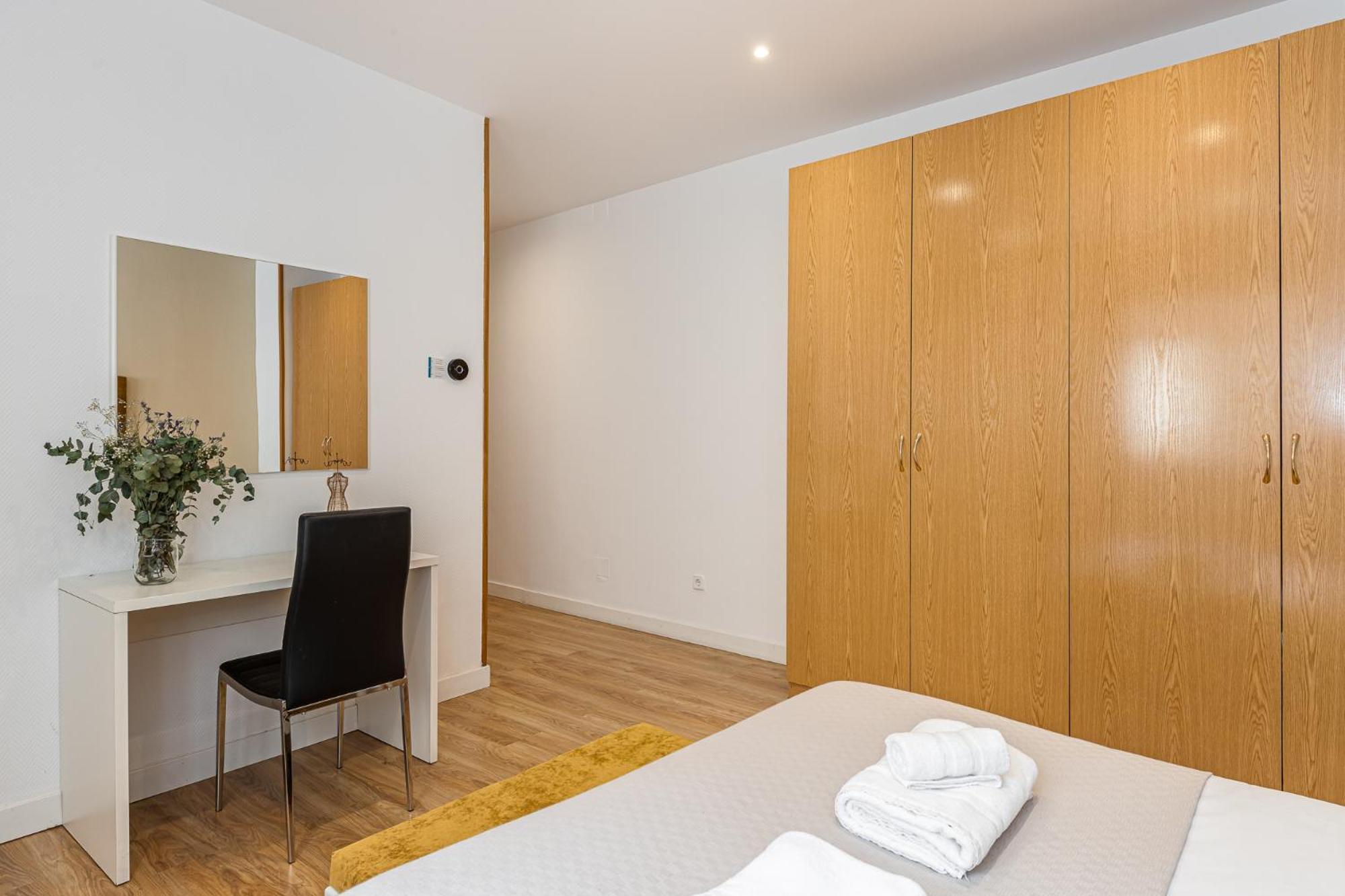 Waou Apartamentos En Sol Confort 5 Madrid Bagian luar foto